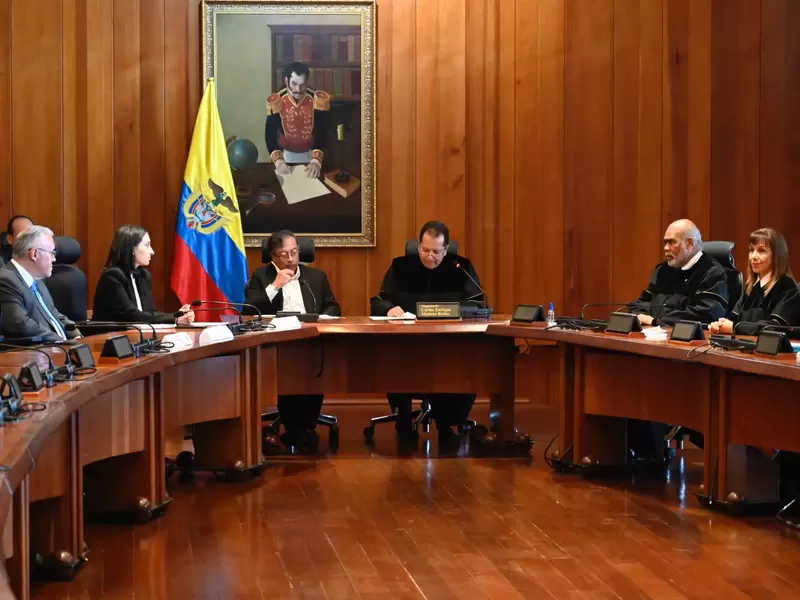 Presidente Gustavo Petro y Consejo de Estado