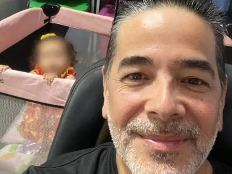 jefe cuida a hija de su empleada para evitar que ella renuncie jefe cuida a hija de su empleada para evitar que ella renuncie