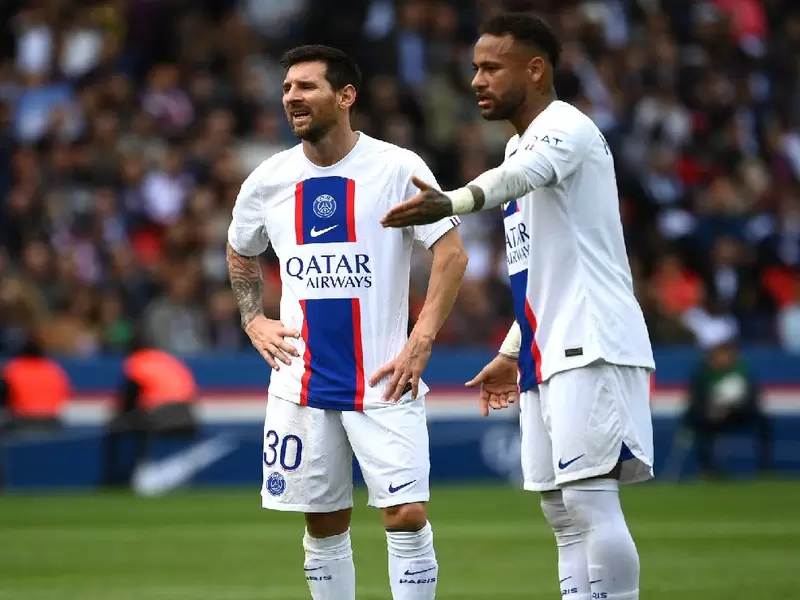 Messi y Neymar, figuras de PSG