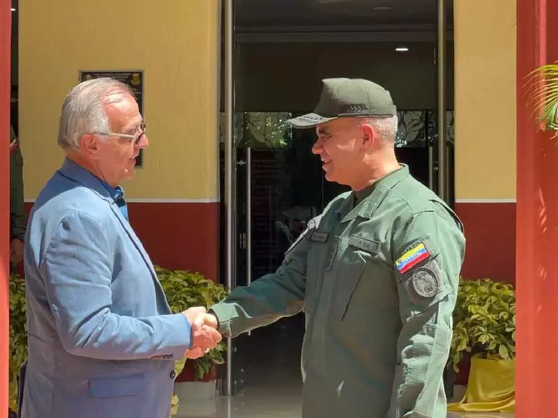 Iván Velasquez y Vladimir Padrino