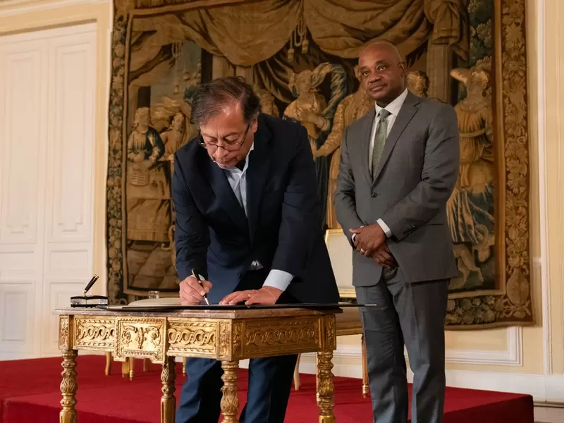 Embajador en Estados Unidos, Luis Gilberto Murillo con el presidente Gustavo Petro.