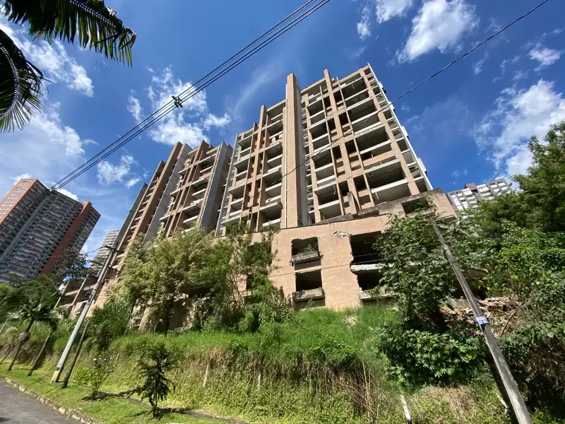 Edificio Continental Towers deberá ser demolido