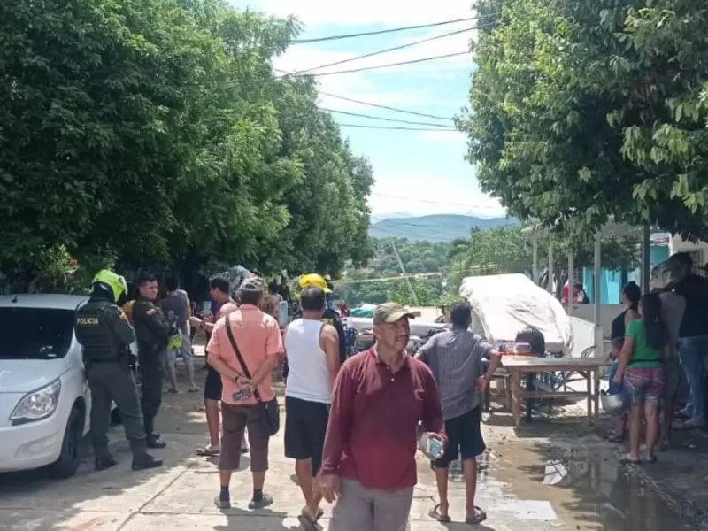 Las fuertes lluvias originaron derrumbes y deslizamientos de tierra.