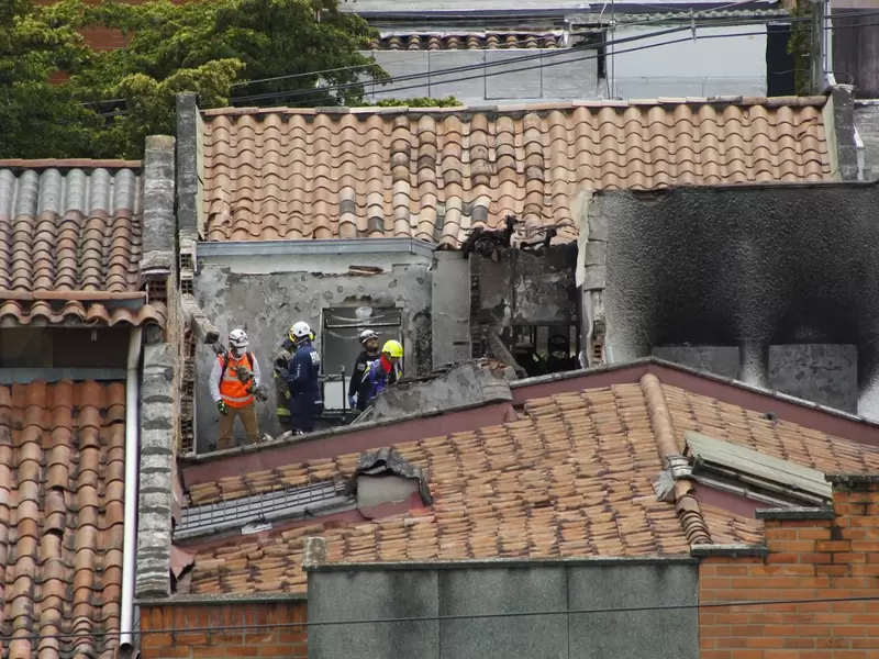 Accidente de avioneta en Medellín Accidente de avioneta en Medellín