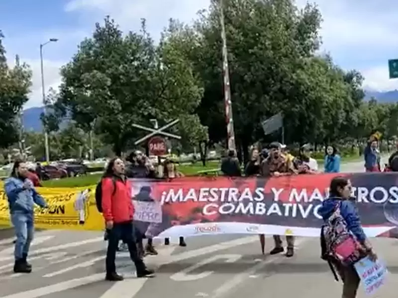Manifestaciones de maestros calle 26
