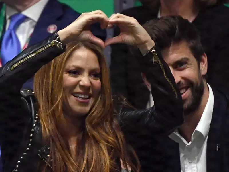 Shakira le habría hecho ‘pistola’ a Gerard Piqué Shakira le habría hecho ‘pistola’ a Gerard Piqué