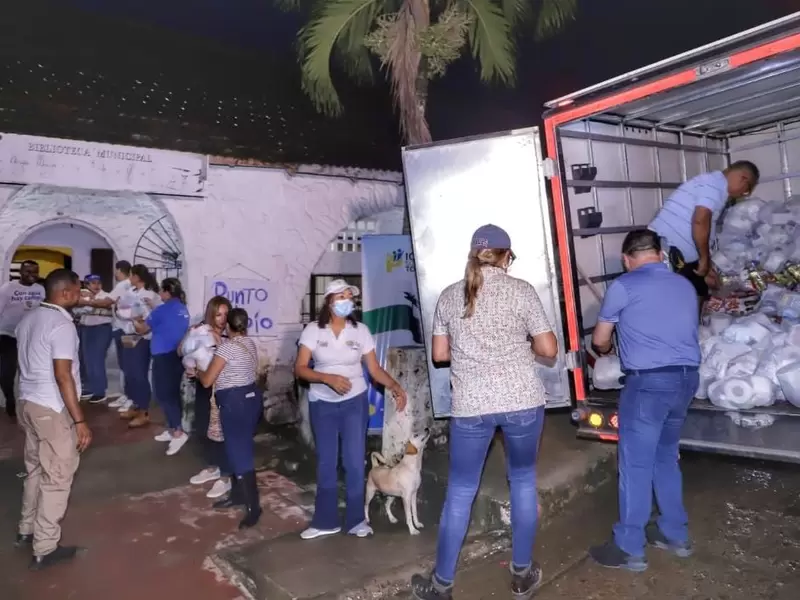 A través de la campaña ‘Estamos con la gente’ se busca ayudar a más de 3.500 afectados