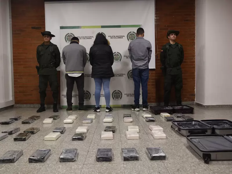 Tres personas fueron capturadas cuando intentaban sacar cocaína desde Bogotá hacía España