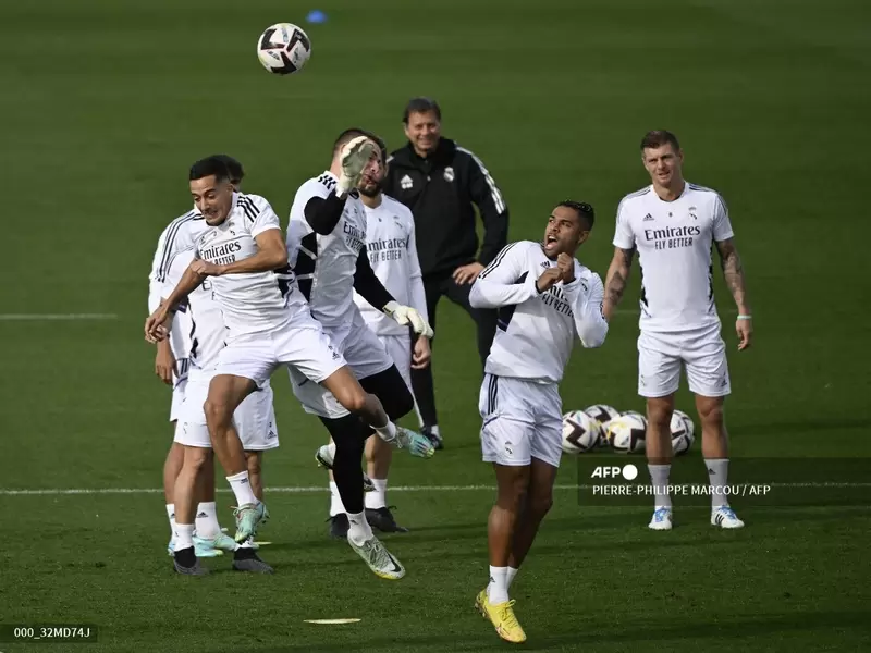 Mariano Díaz, jugador del Real Madrid fue visto paseando leones en Dubai Jugadores del Real Madrid