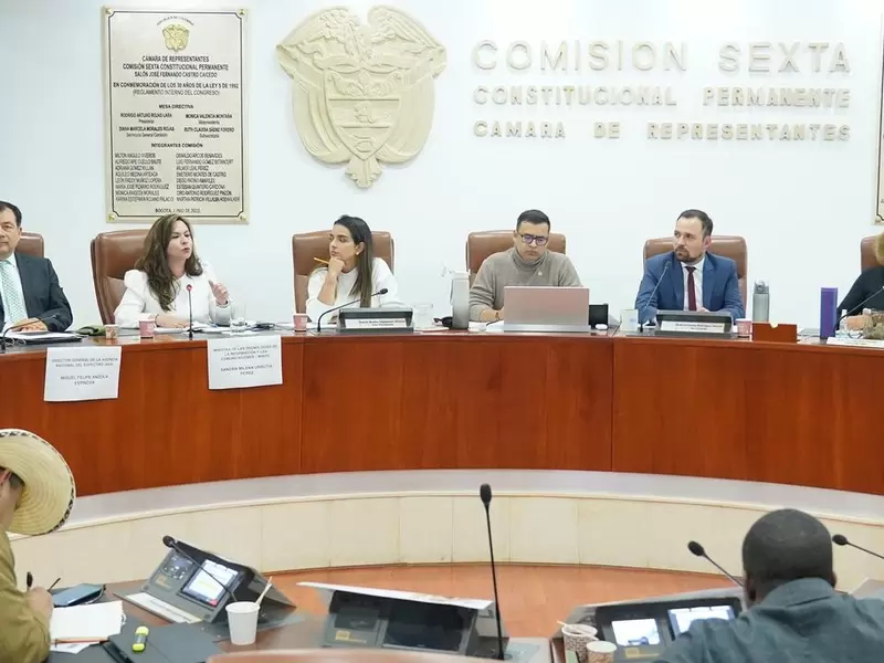 Debate de control político Sandra Milena Urrutia