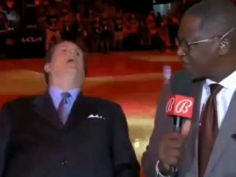 Comentarista de la NBA convulsionó y conmocionó a los espectadores