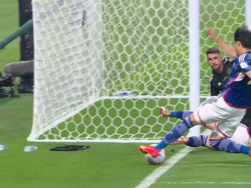 Gol de Japón ante España que despierta polémica en el Mundial: VIDEO Gol de Japón ante España que despierta polémica en el Mundial: VIDEO