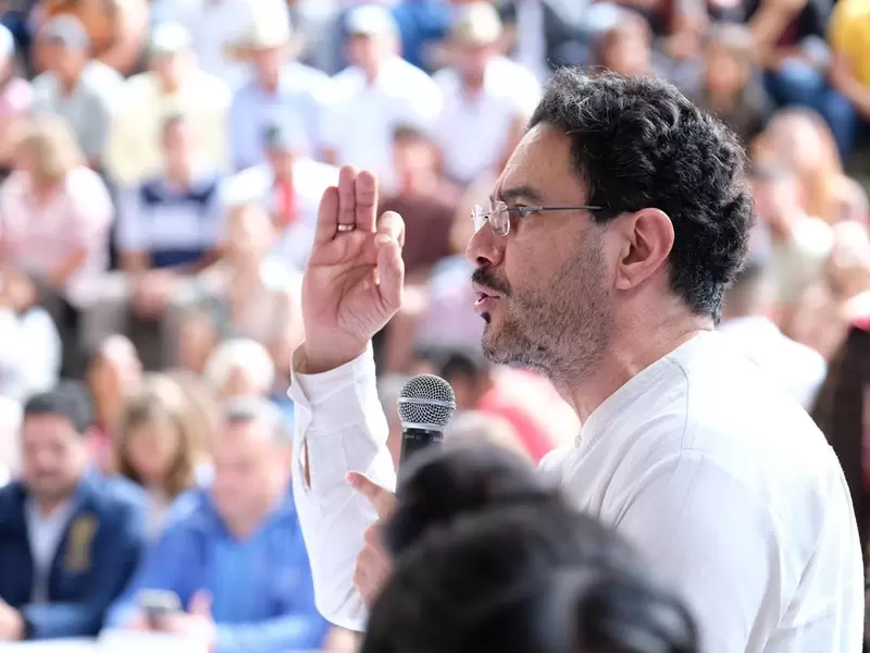 Senador Iván Cepeda