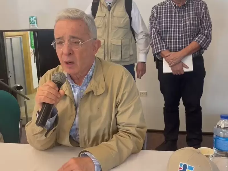 Álvaro Uribe en Medellín