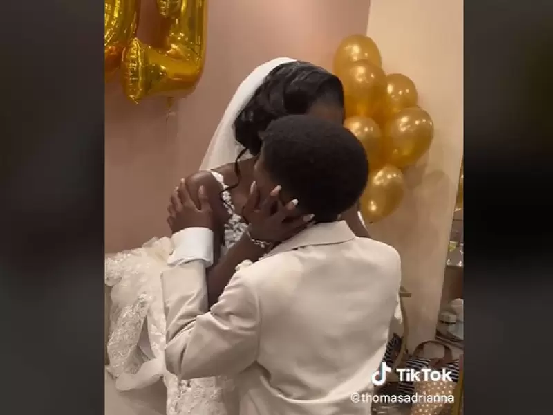 Video de TikTok - hijo llora al ver a su mamá vestida de novia