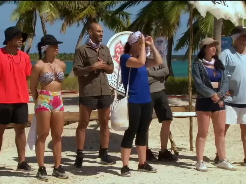 Survivor, la isla de los famosos Survivor, la isla de los famosos