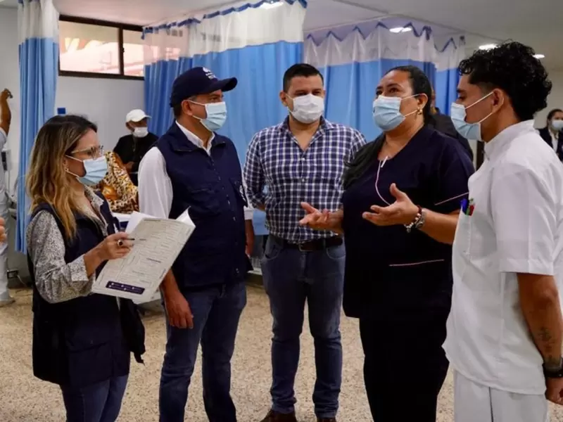 Defensor del Pueblo en las instalaciones del Hospital Rosario Pumarejo de López en Valledupar.
