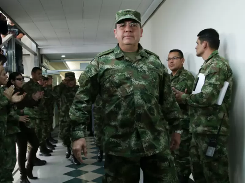 JEP cita a general Leonardo Barrero por presuntos nexos paramilitares JEP cita a general Leonardo Barrero por presuntos nexos paramilitares