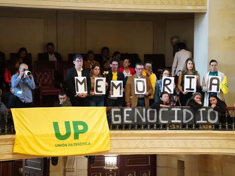 Víctimas de la Unión Patriótica en sesión especial del Congreso.
