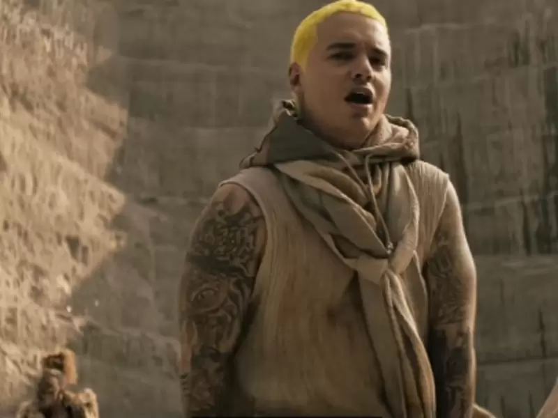 J Balvin J Balvin en el video Machika