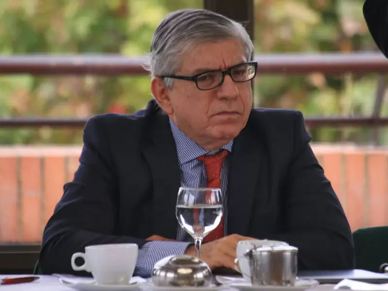 César Gaviria César Gaviria