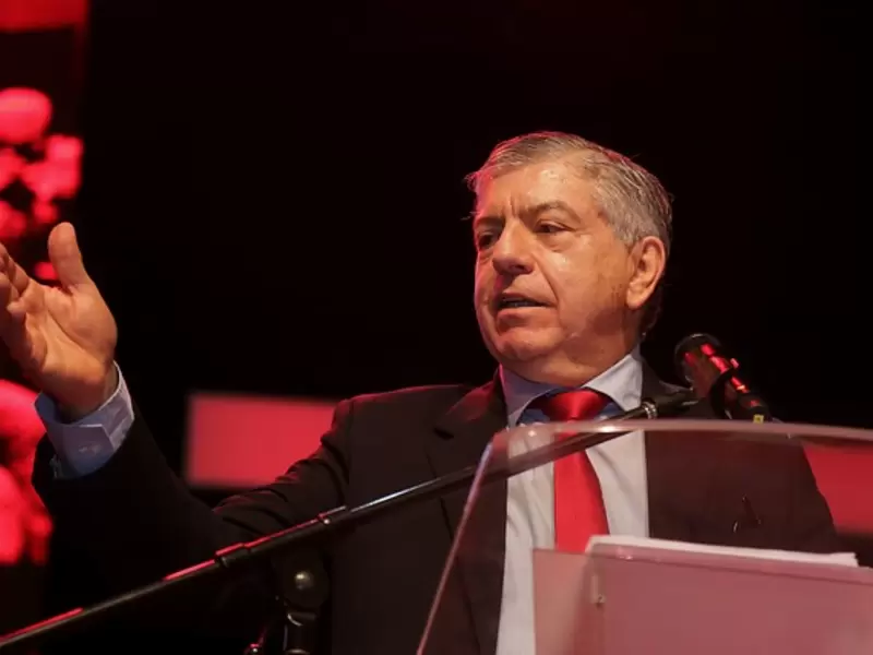 CESAR GAVIRIA CESAR GAVIRIA