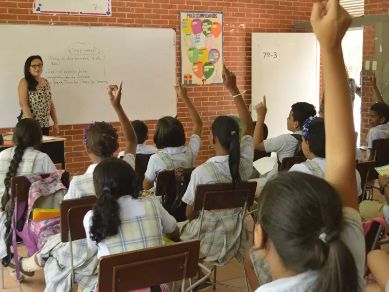 Estudiantes Estudiantes