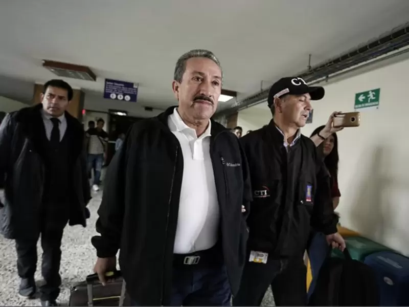 HUGO AGUILAR HUGO AGUILAR