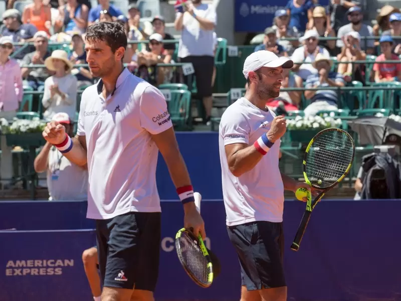 Juan Sebastián Cabal y Robert Farah Juan Sebastián Cabal y Robert Farah