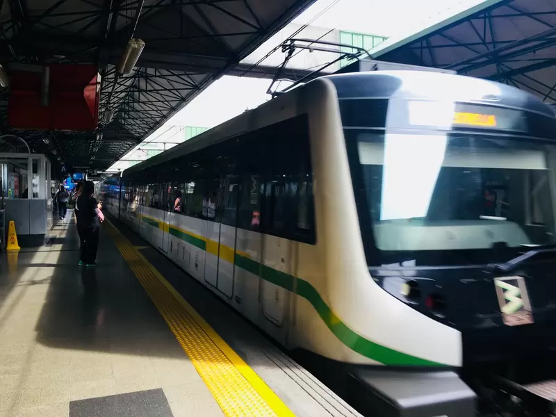 METRO DE MEDELLÍN METRO DE MEDELLÍN