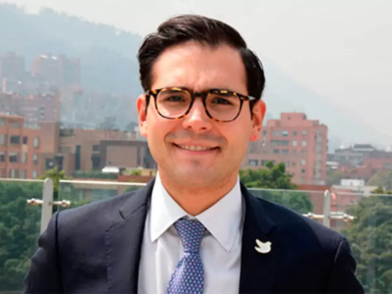 Sergio Lodoño Sergio Lodoño