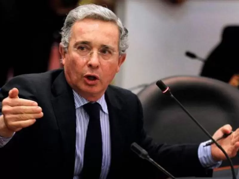 URIBE VELEZ URIBE VELEZ