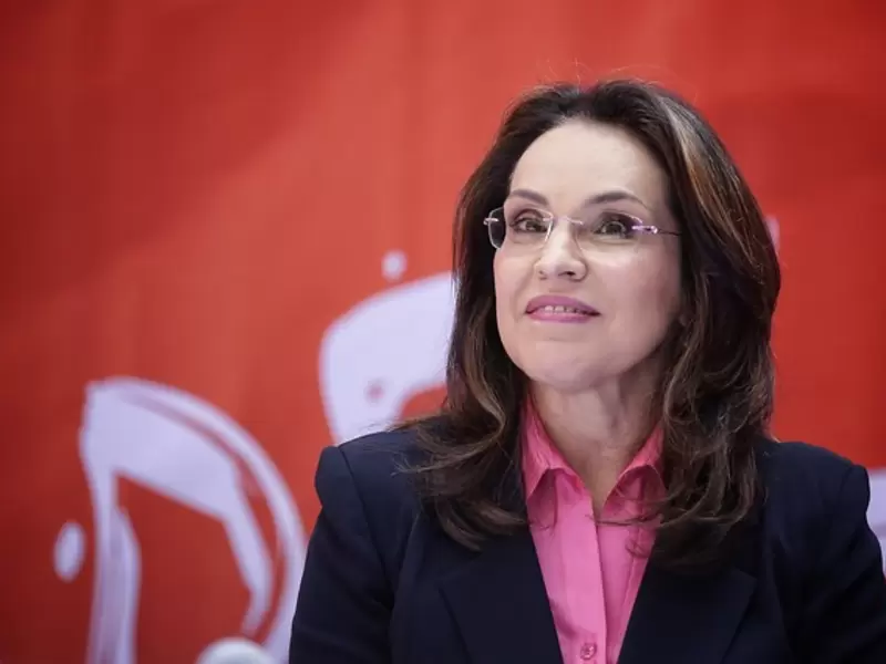 VIVIANE MORALES VIVIANE MORALES