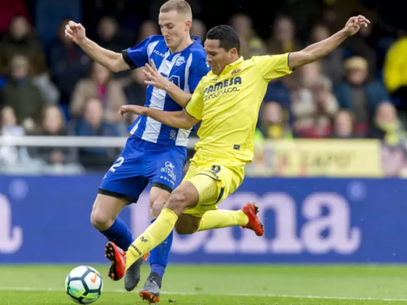Carlos Bacca con el Villarreal Carlos Bacca con el Villarreal