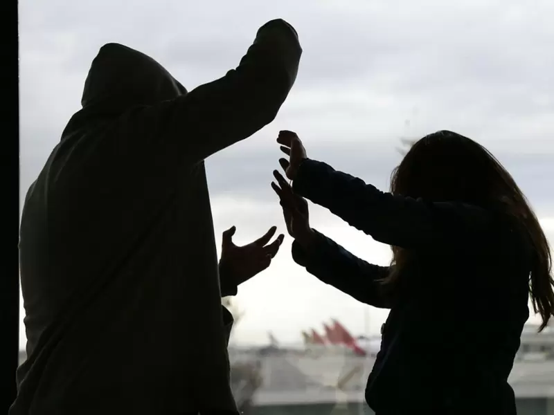Violencia contra la mujer Violencia contra la mujer