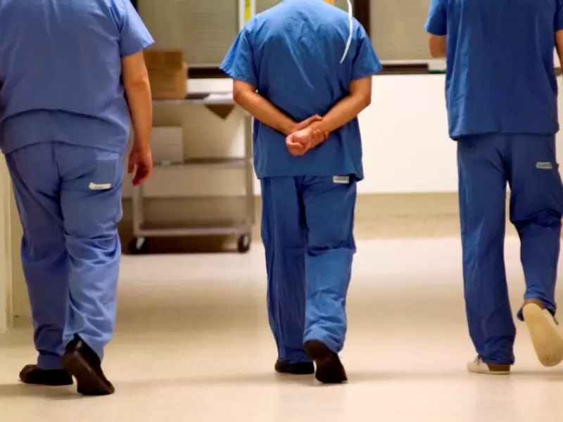 Médicos Médicos
