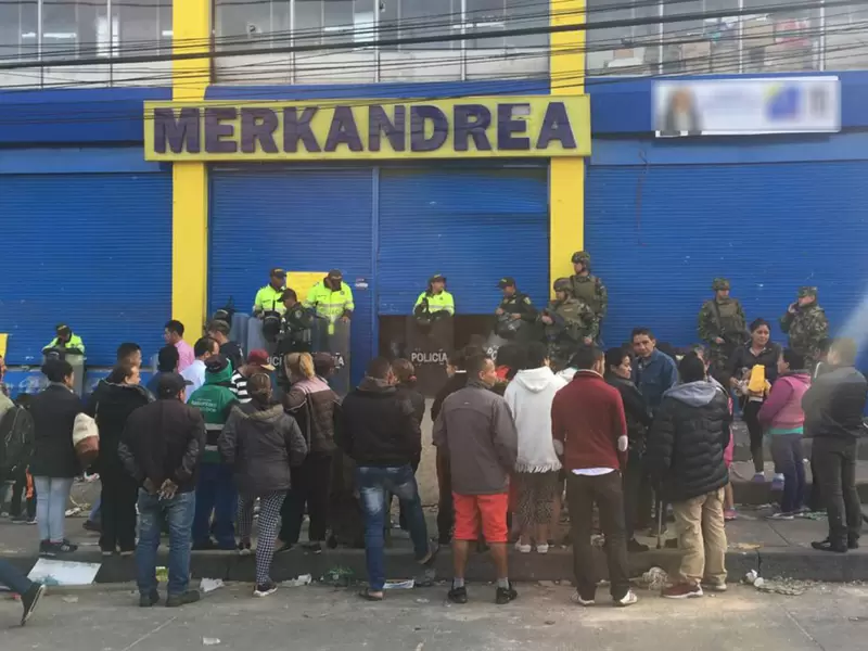 Saqueos en Merkandrea Saqueos en Merkandrea