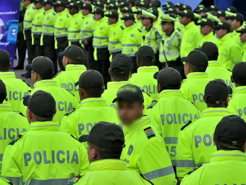 Policías Policías