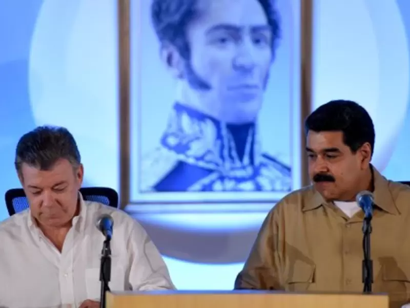 Juan Manuel Santos y Nicolás Maduro. Juan Manuel Santos y Nicolás Maduro.