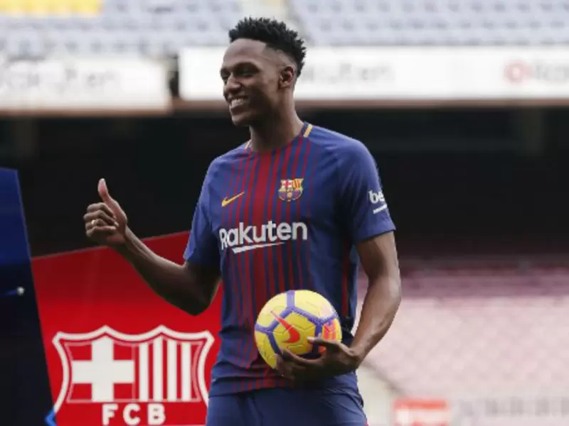 Yerry Mina en el Barcelona Yerry Mina en el Barcelona