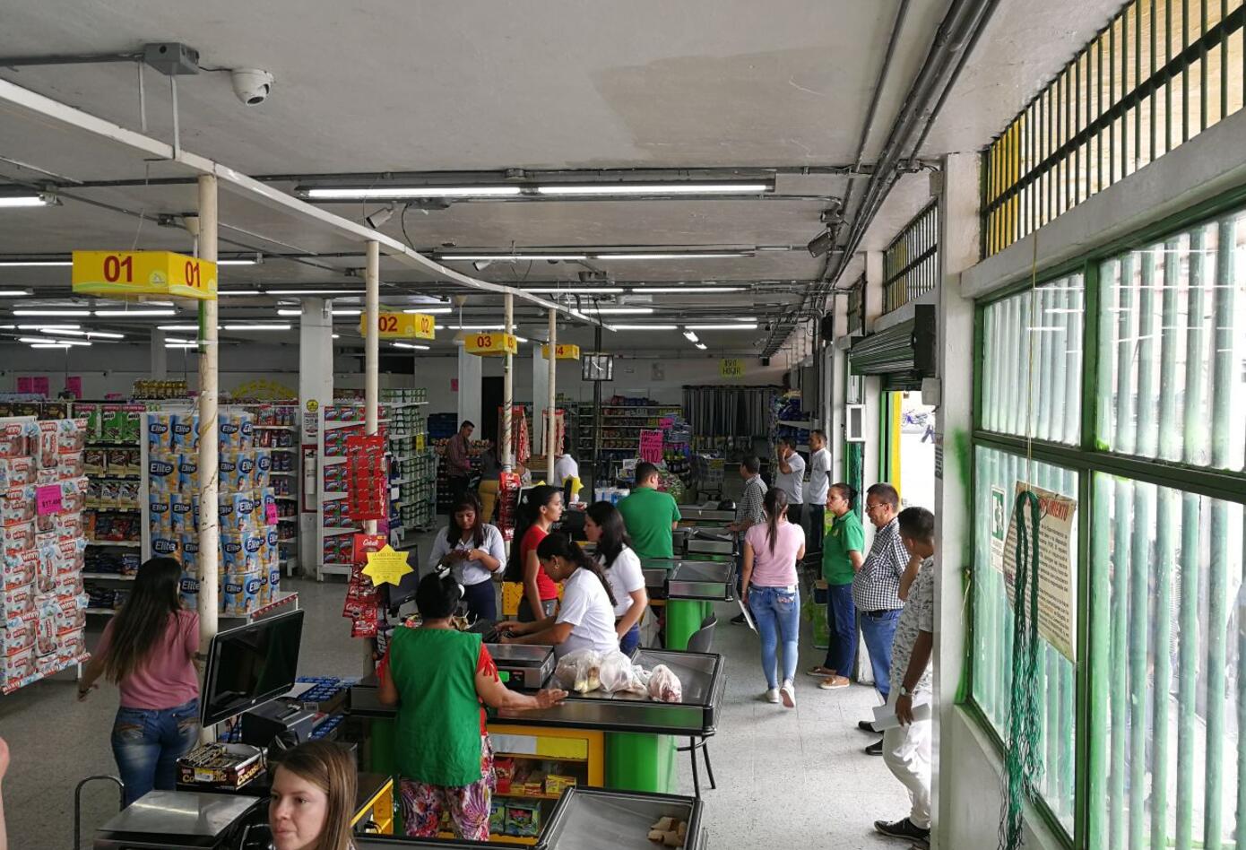 Supermercados al servicios de las Farc. Supermercados al servicios de las Farc.