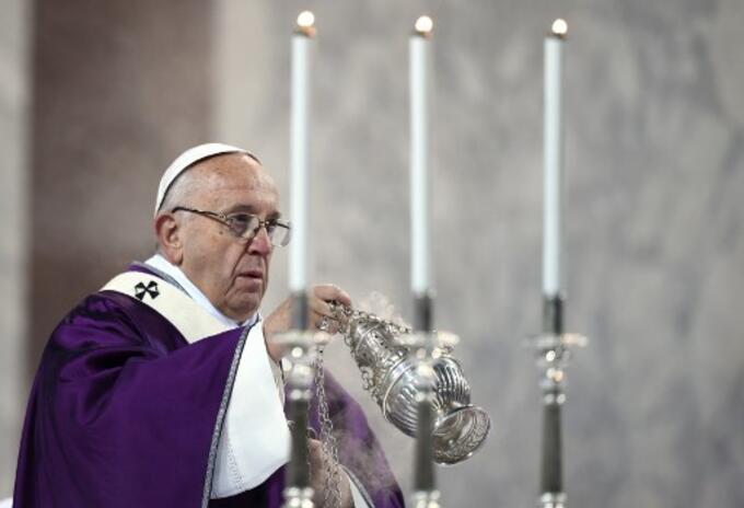 Papa Francisco en misa Papa Francisco en misa