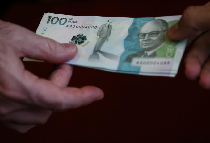 Billetes de 100.000 pesos colombianos Billetes de 100.000 pesos colombianos