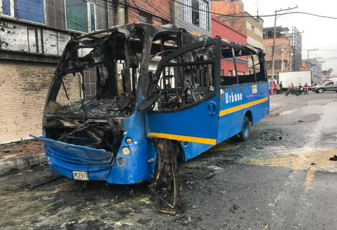 Bus Sitp incendiado Bus Sitp incendiado