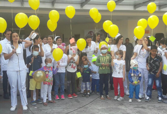 Niños con cáncer en hospital de Medellín Niños con cáncer en hospital de Medellín