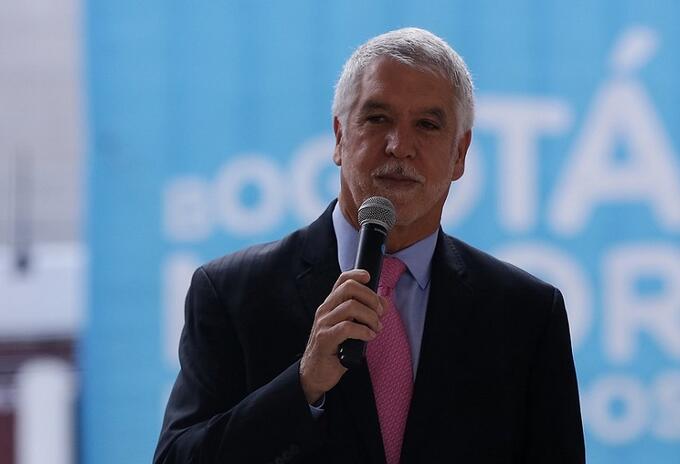 Enrique Peñalosa Enrique Peñalosa