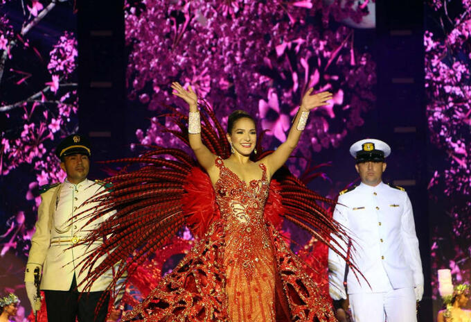 Valeria Abuchaibe, reina del carnaval de Barranquilla Valeria Abuchaibe, reina del carnaval de Barranquilla