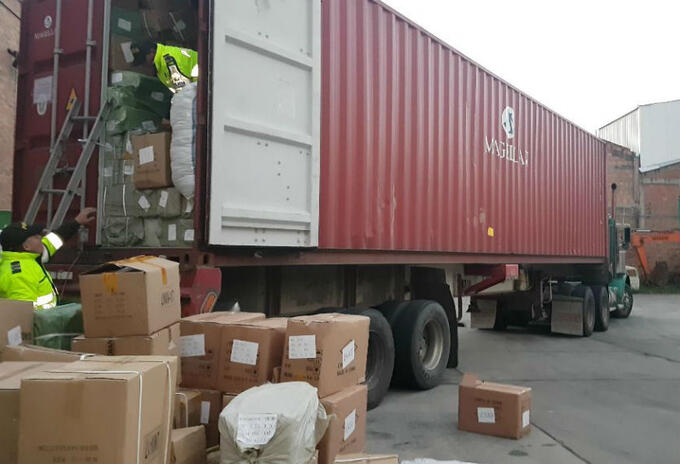 Mercancía incautada de contrabando Mercancía incautada de contrabando