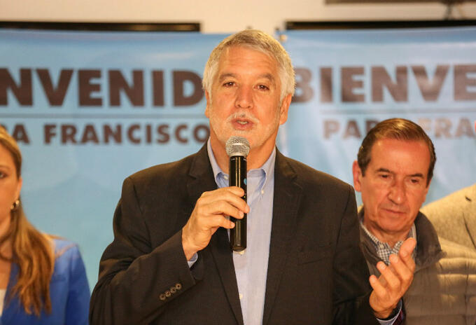 Enrique Peñalosa Enrique Peñalosa