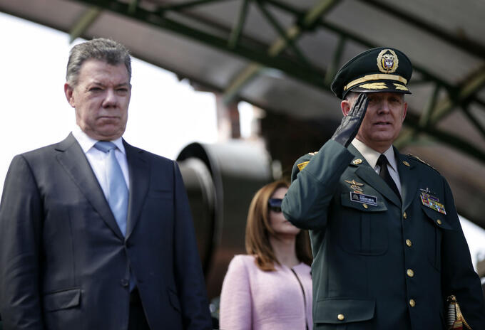 General Alberto Mejía, comandante del Ejército General Alberto Mejía, comandante del Ejército
